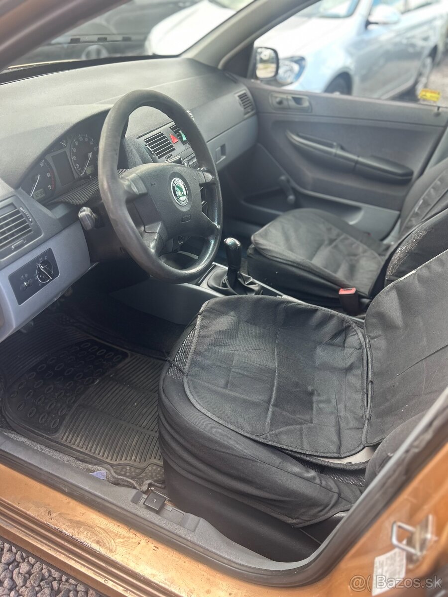 Škoda Fabia combi 1,4 BA+LPG,50kw,M5 - 8