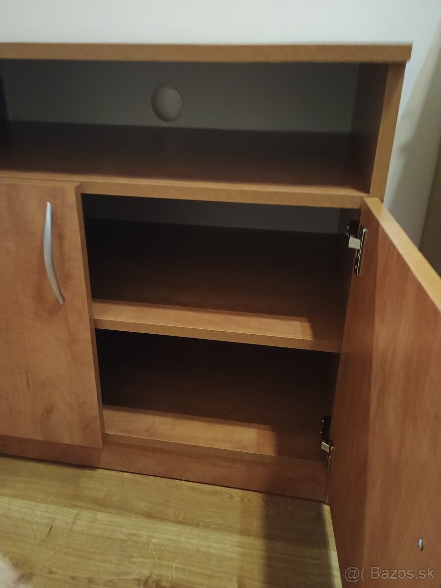 Skrinka pod TV s uloznym priestorom - 8