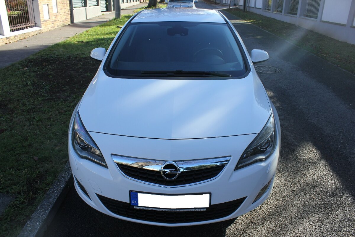 opel astra 1.4 benzín - 8