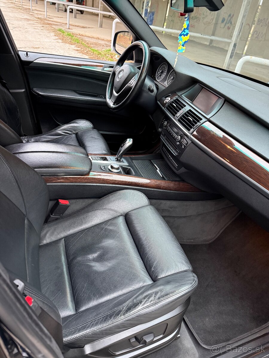 BMW X5 E70 - 8