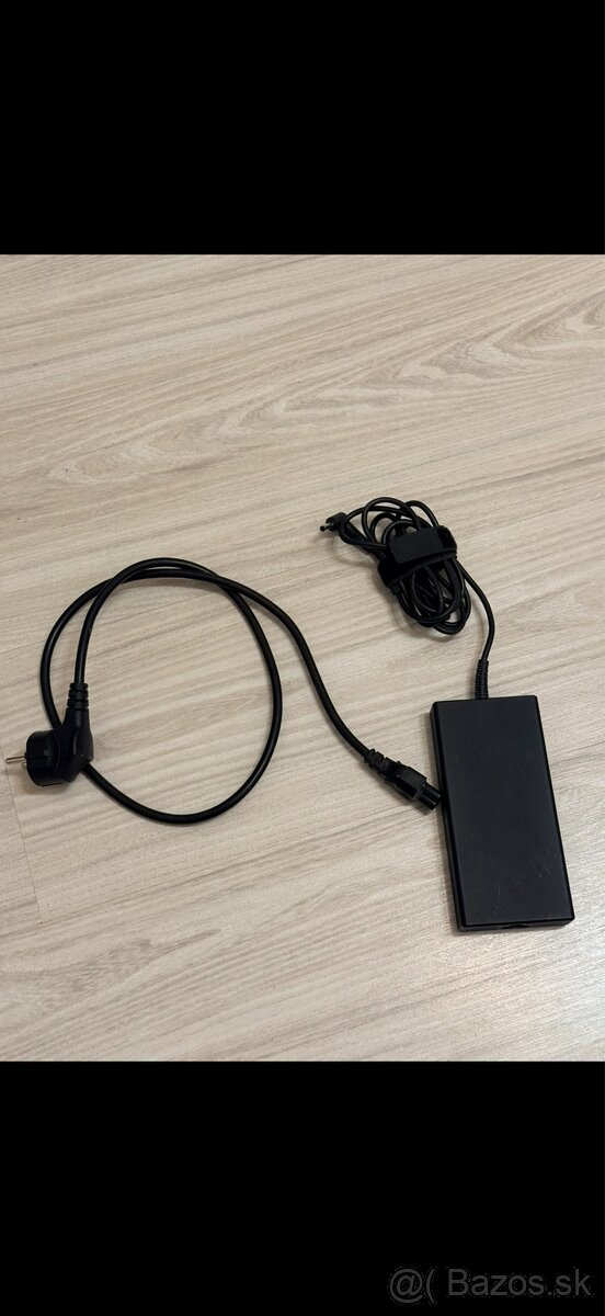 MSI Katana 17 B12U – i5, RTX 3050, 16 GB RAM - 8