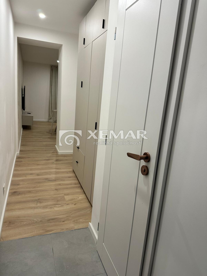 Prenájom 2 izbový byt Banská Bystrica - 8