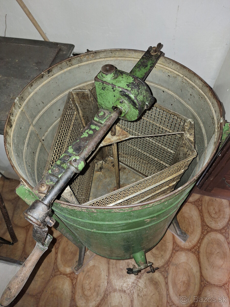 Vcelie ule, nadstavky - optimal, medomet, rozne - 8