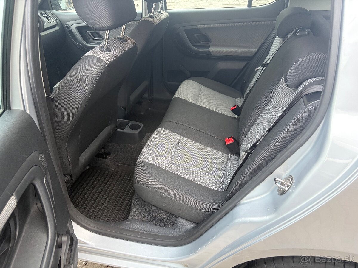 Skoda fabia2 1.2 2013 - 8