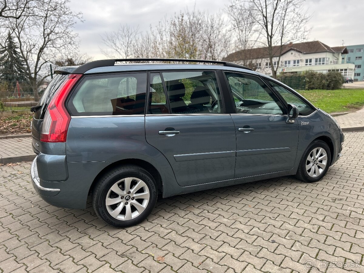 Citroën C4 Picasso, 1.6e-HDi automat 7 míst, tažné - 8