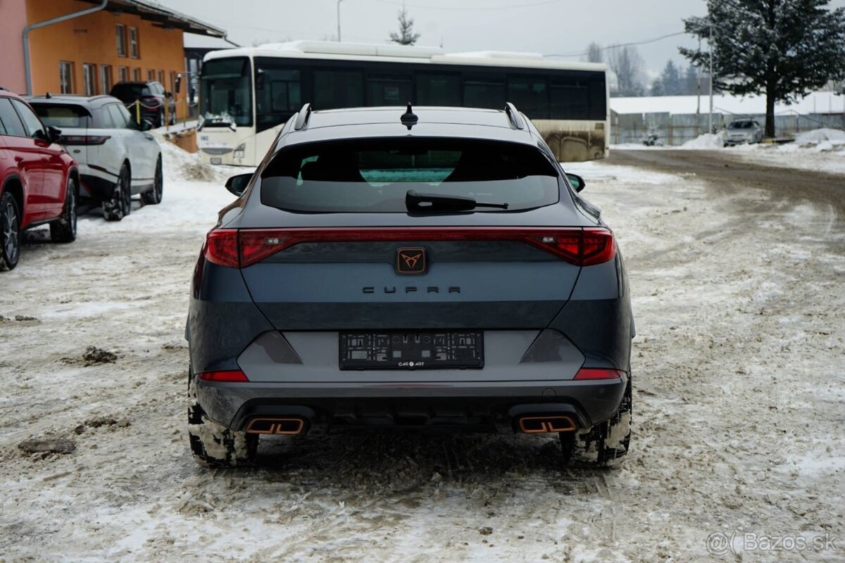 Cupra Formentor 1.4 e-Hybrid TSI VZ 245k - 8
