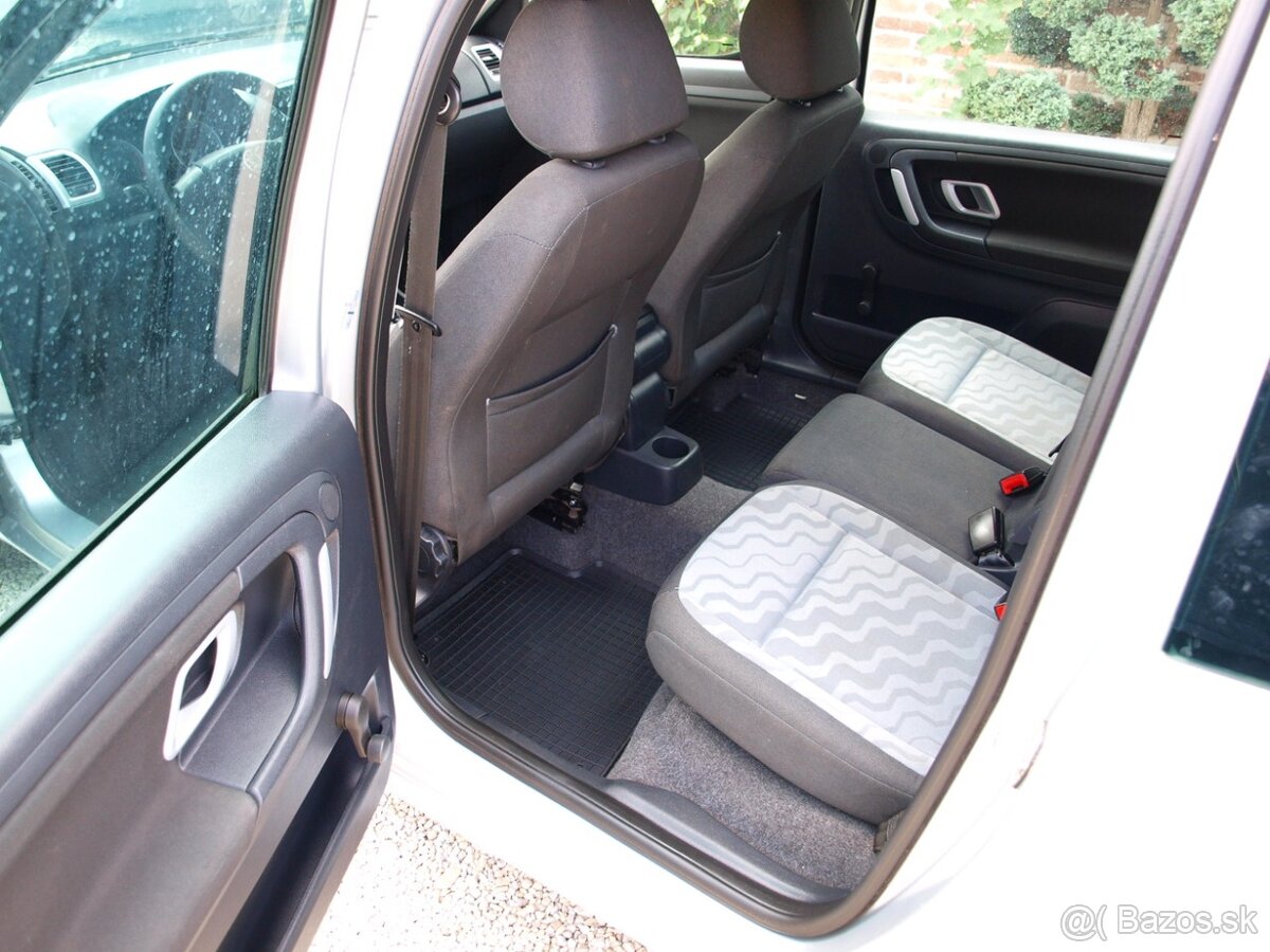 Škoda Roomster 1.4 16V Style - 8