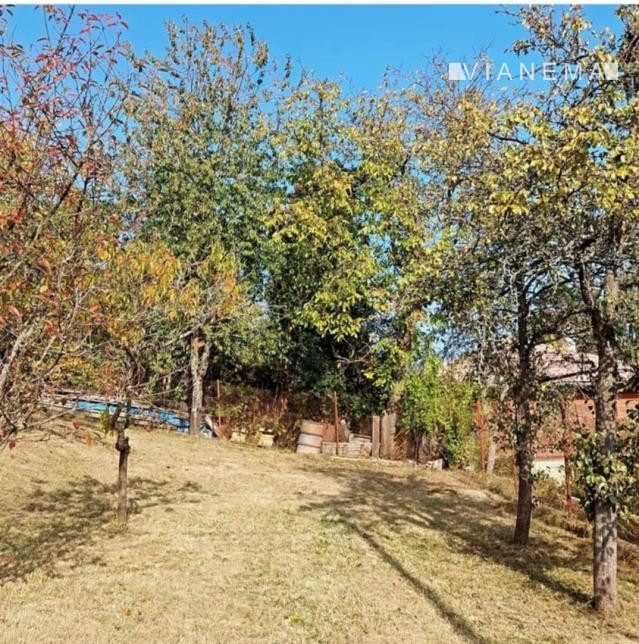 NA PREDAJ Krásny pozemok na výstavbu Banská Štiavnica 738m2 - 8