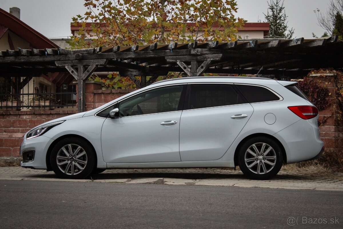 Kia Ceed SW 1.6 GDi - 8