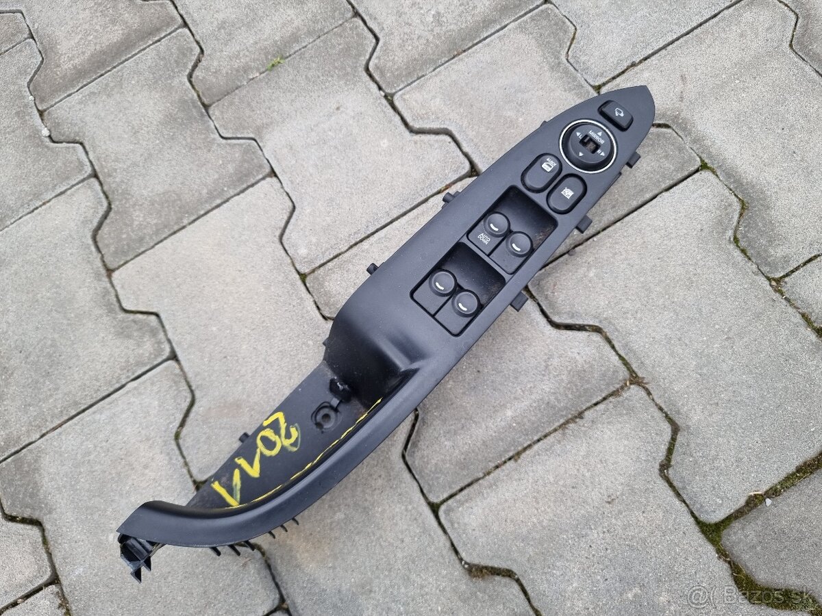 hyundai i30 combi kufrové dvere - 8