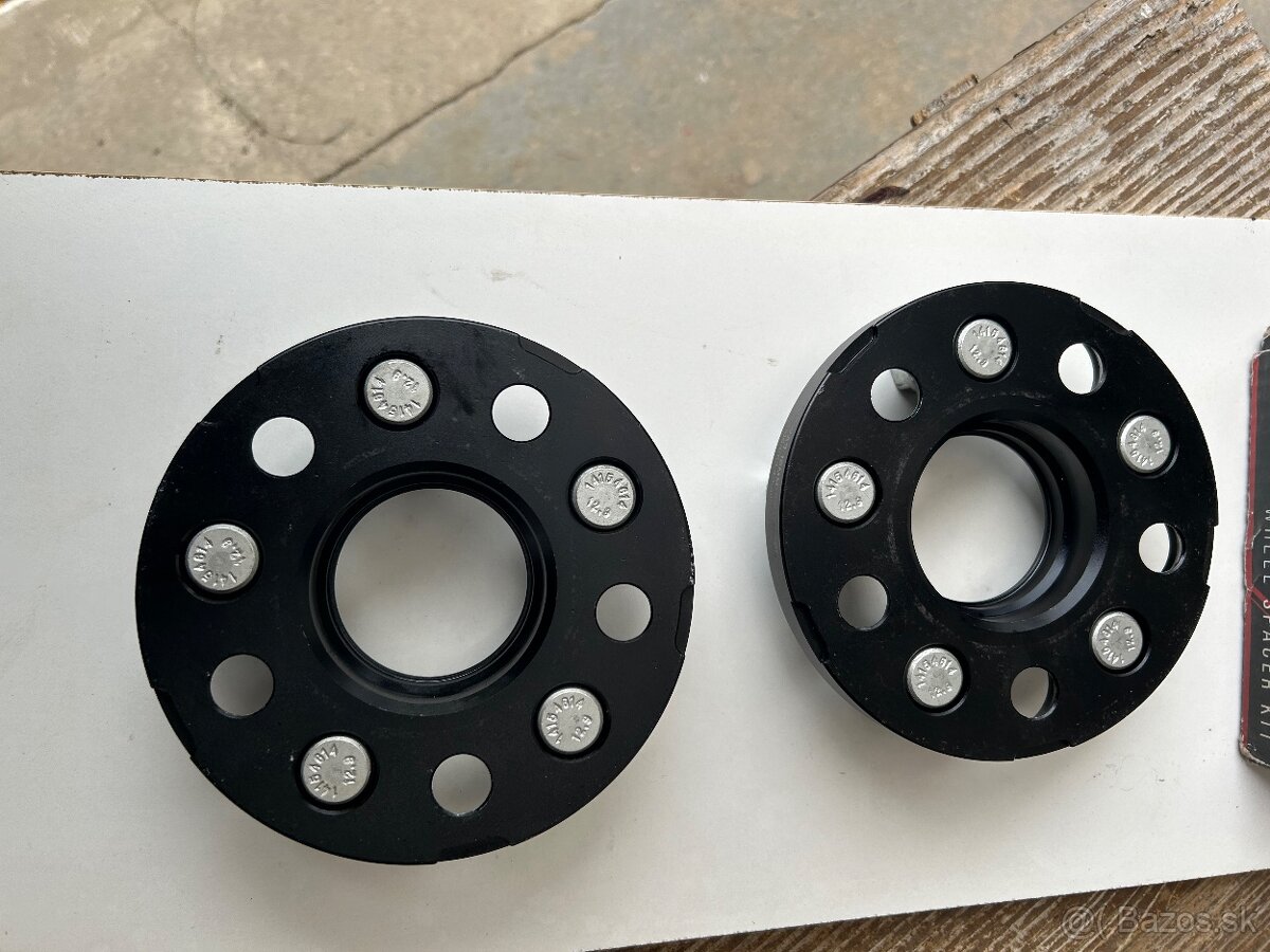 Dištančné ,rozširovacie podlozky 15mm - 8