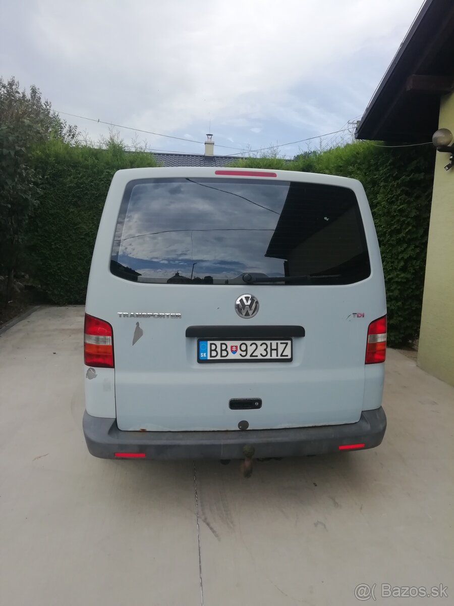 Volkswagen T5 transporter 6 miest - 8
