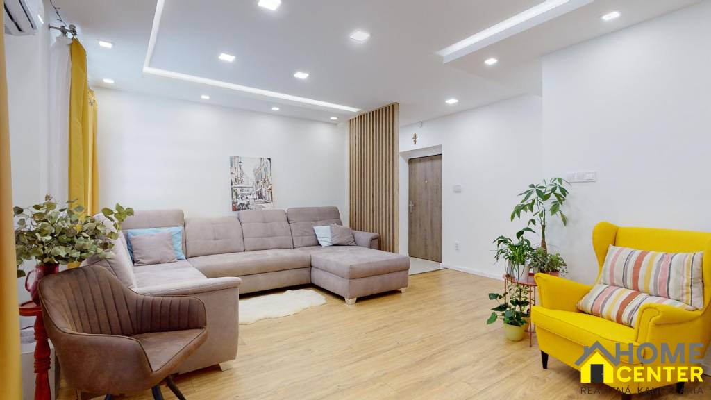 PREDAJ : LUXUSNÝ, PRIESTRANNÝ TEHLOVÝ BYT - 8