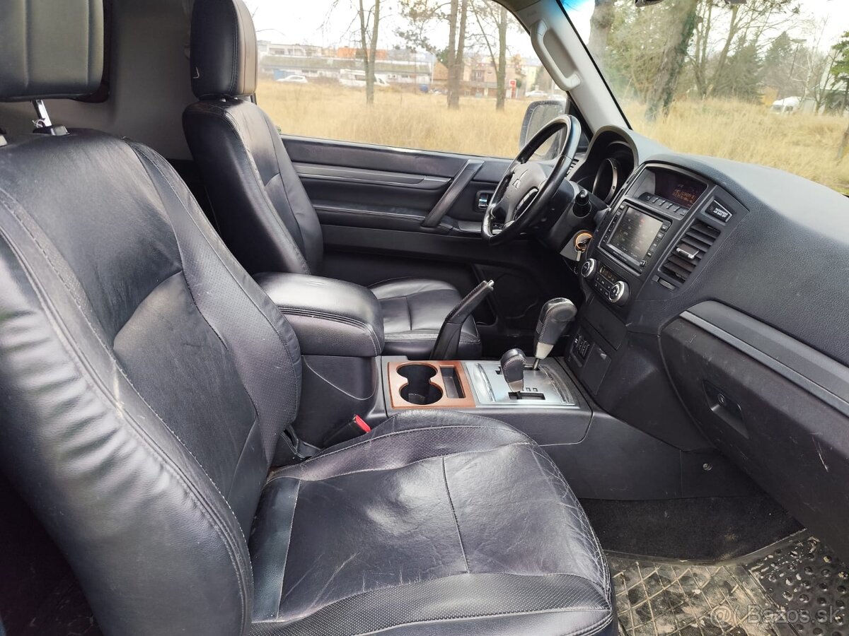 Mitsubishi Pajero 3.2. - 8