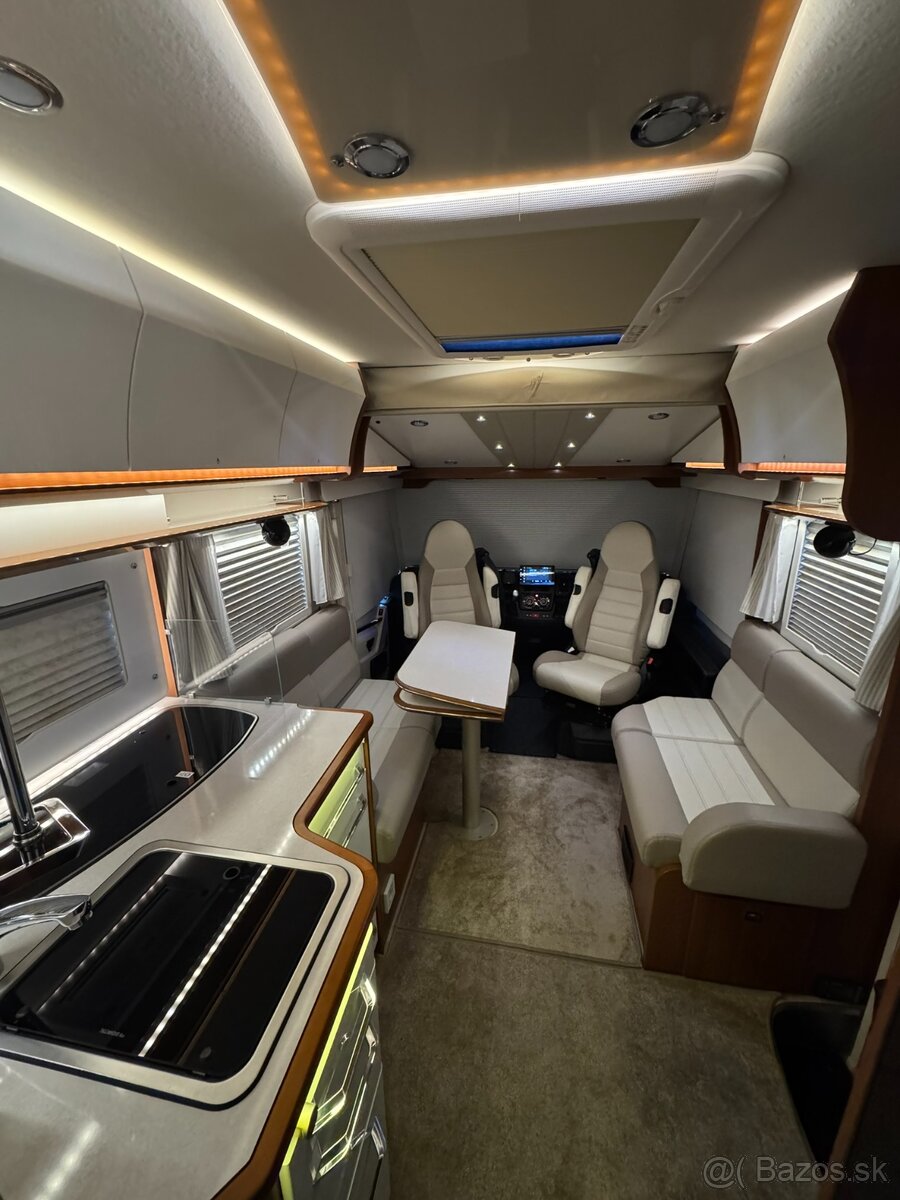 RAPIDO Distinction i96 - 8