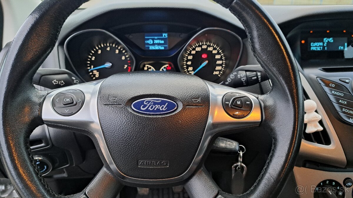 Predám Ford Focus - 8