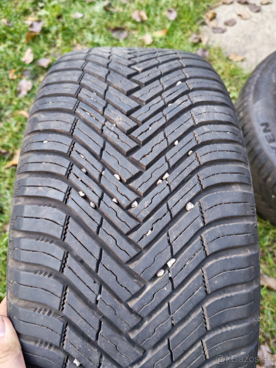 225 55 R16 Nexen - 8