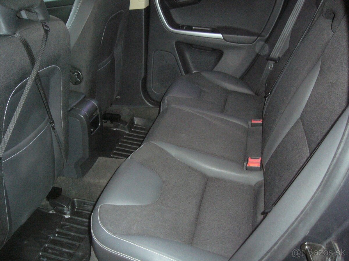 Predám Auto VOLVO XC60 - 8