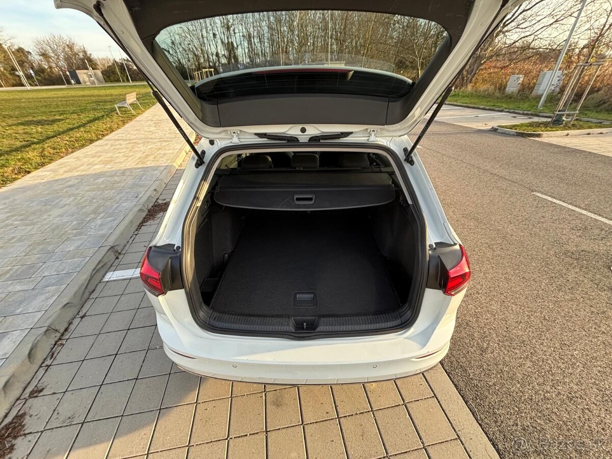 Volkswagen Golf 8 Variant Style 2.0TDI 110kW 2022 DSG LED - 8