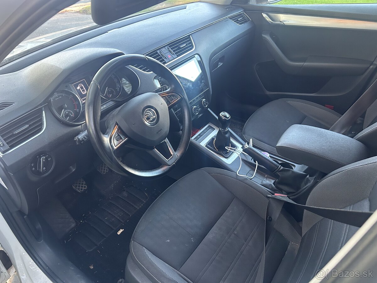 Škoda octavia 3 2018 po fl - 8