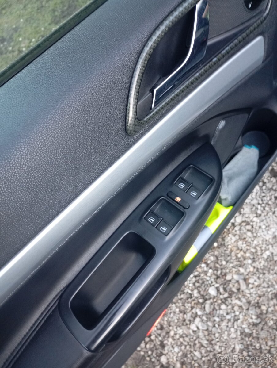 Skoda Octavia 2 RS fl 2010 - 8