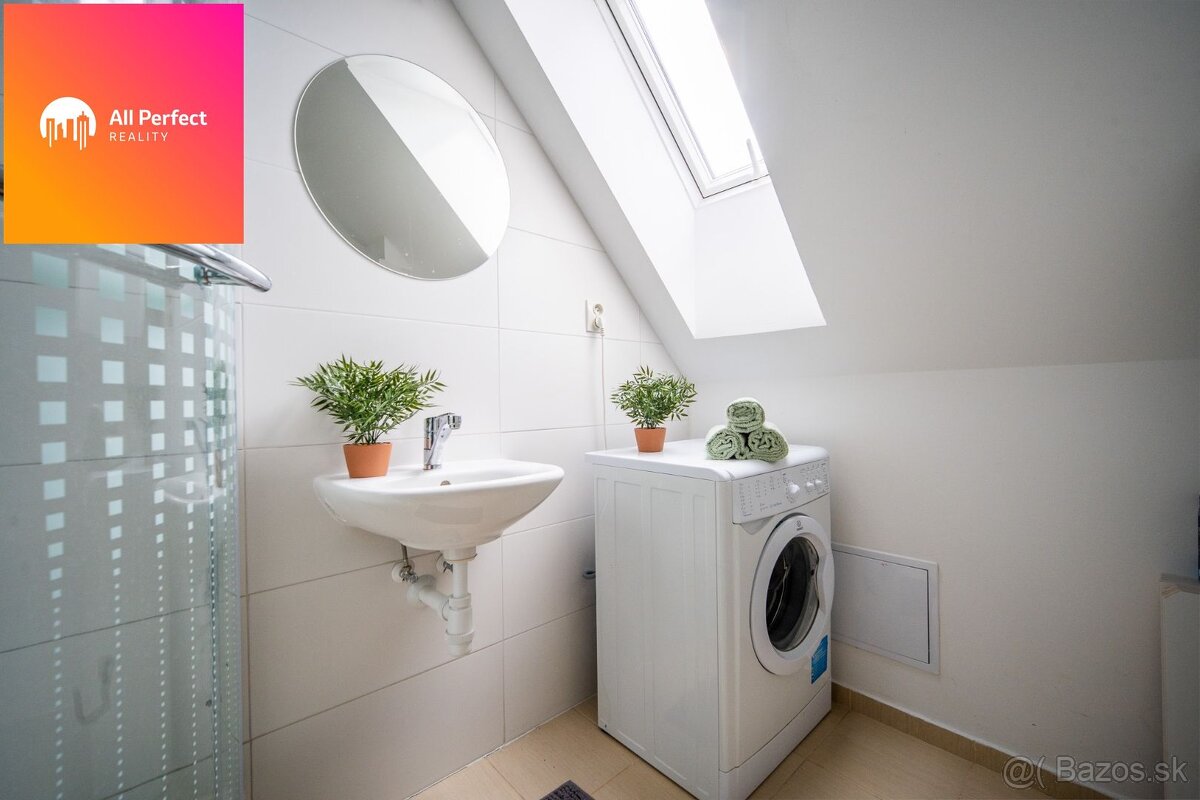 ŠTÝLOVÝ PODKROVNÝ 2-IZBOVÝ BYT V CENTRE NITRY – ŠTÚROVA ULIC - 8