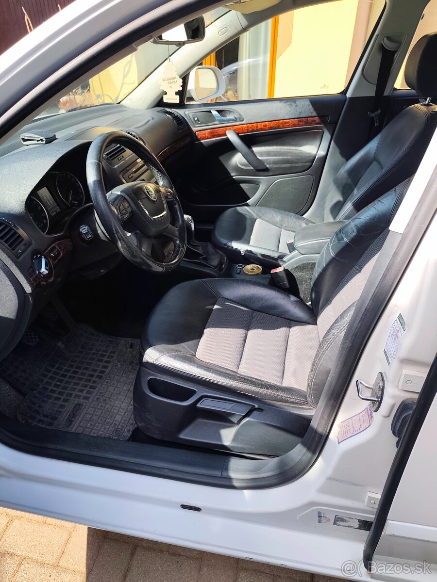 Škoda Octavia 2.0 TDI Elegance - 8