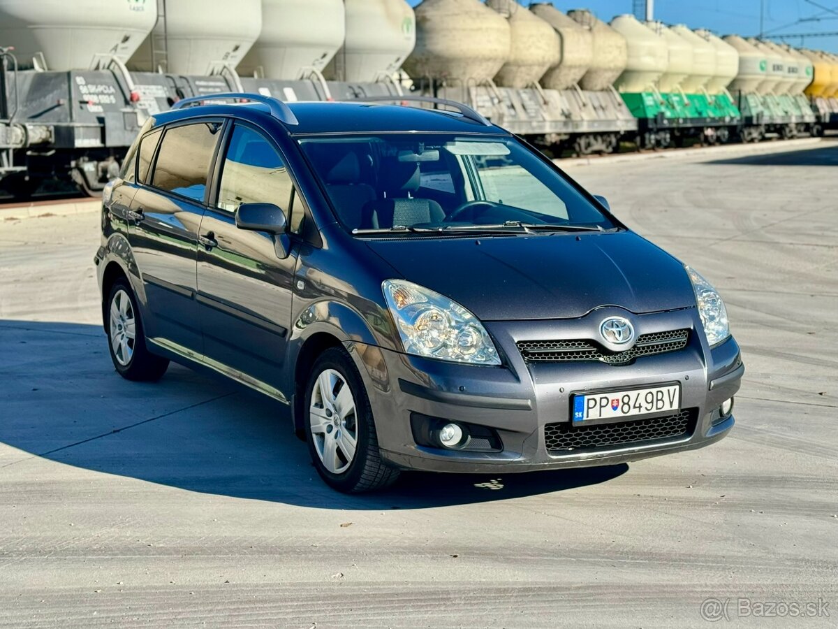 Toyota Corolla Verso 1.8i benzin 2008 - 8