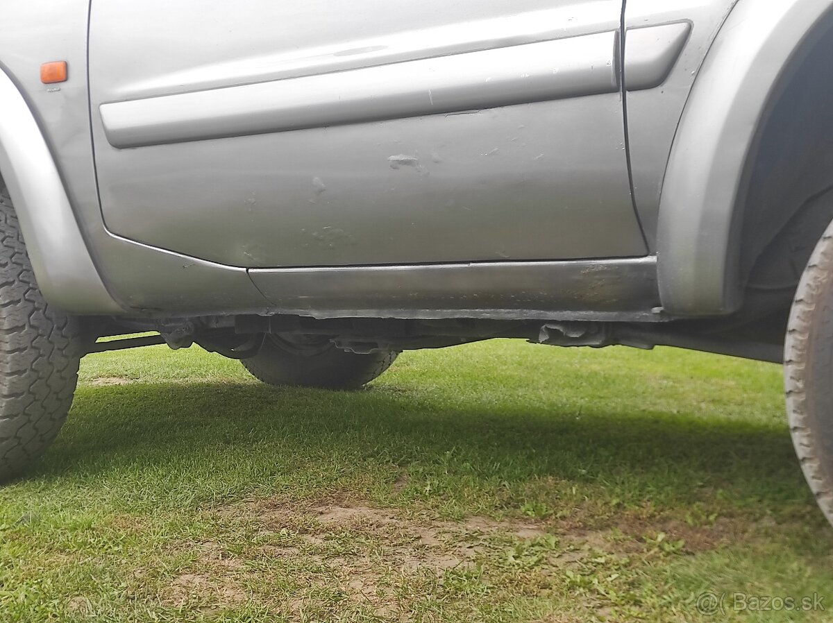 Nissan Patrol 3.0 - 8