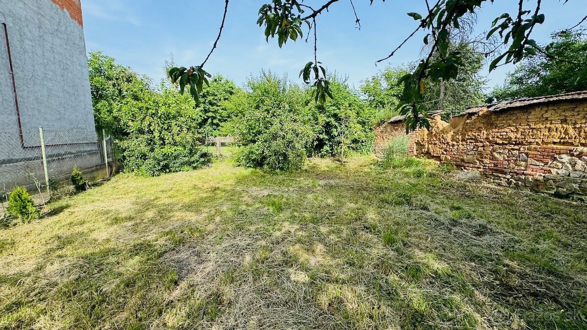 Na predaj 4-izbový rodinný dom s pozemkom 567 m² – Veľké Uhe - 8