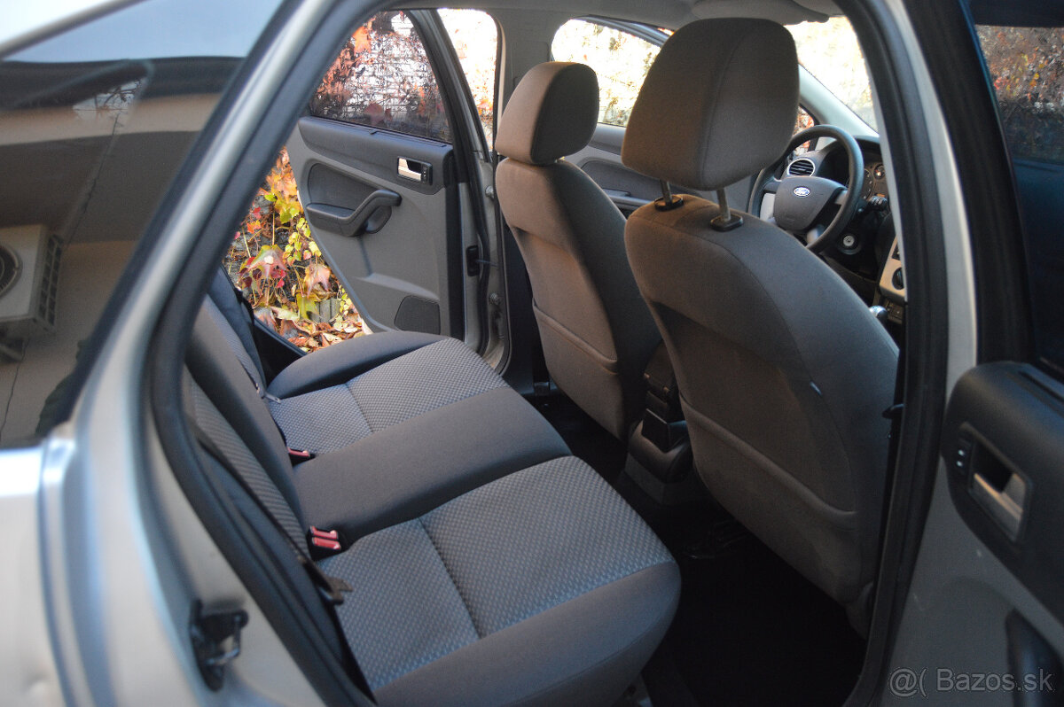 Ford Focus 1.6 16V naj.iba 180tis km Top stav. - 8