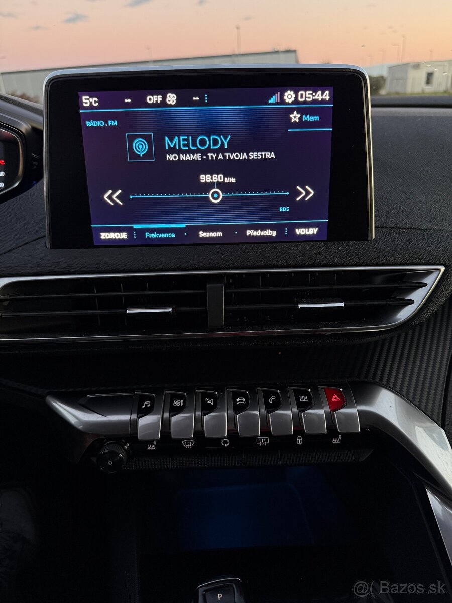 Peugeot 3008 1.majiteľ - 8