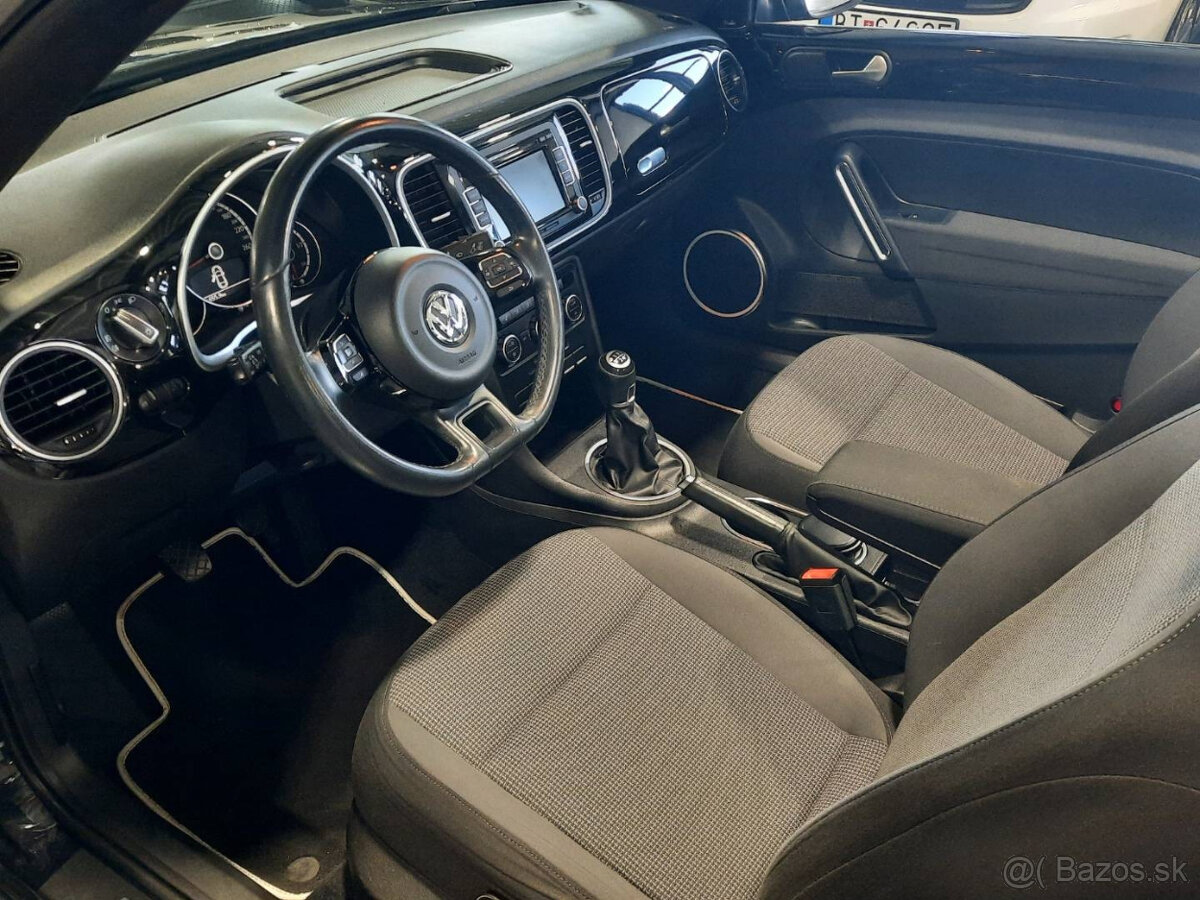 Volkswagen Beetle Cabrio 1.6 TDI Design - 8