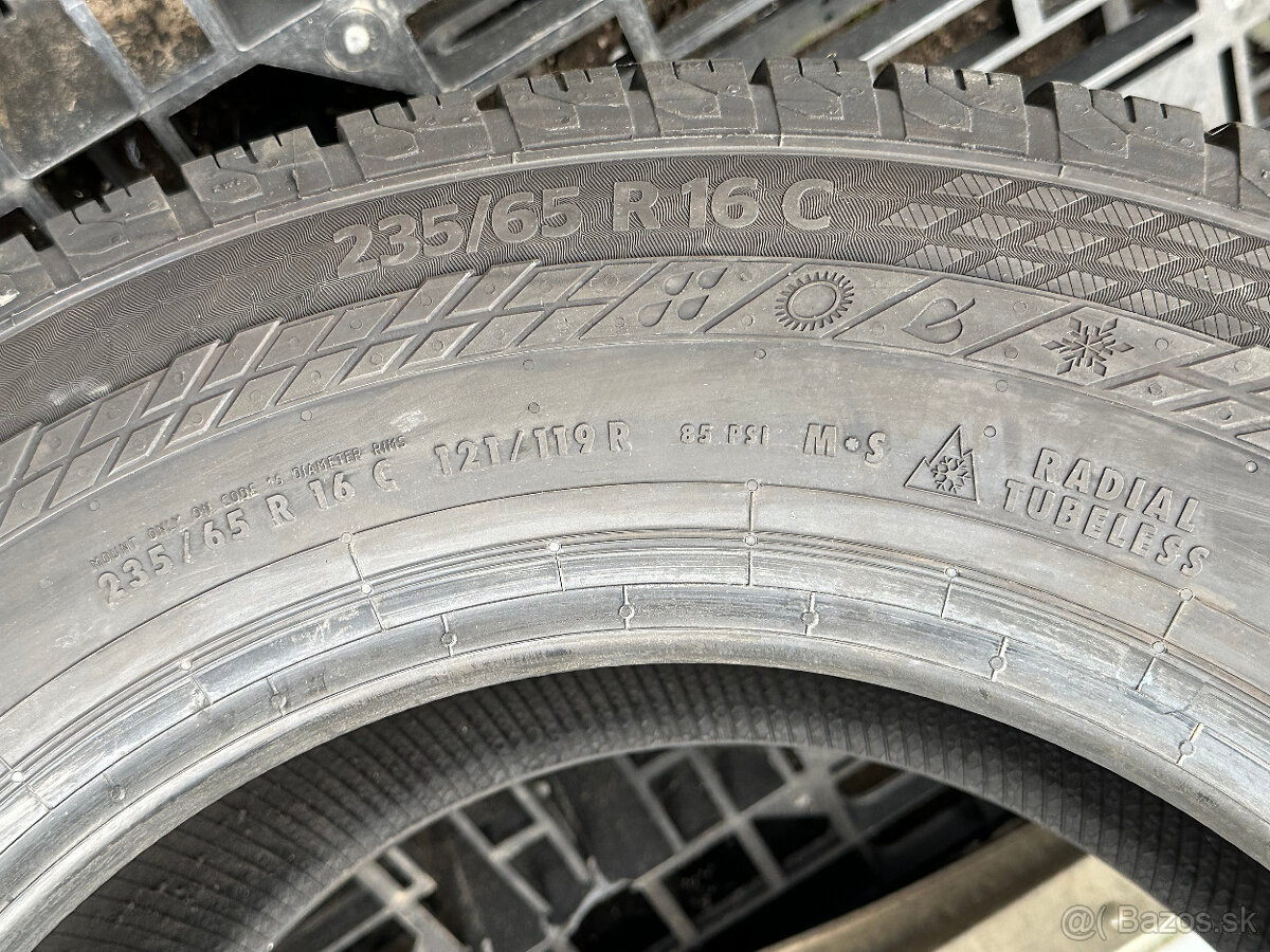 PREDÁM NOVÚ pneu Continental VanContact 4Season 235/65 R16 C - 8