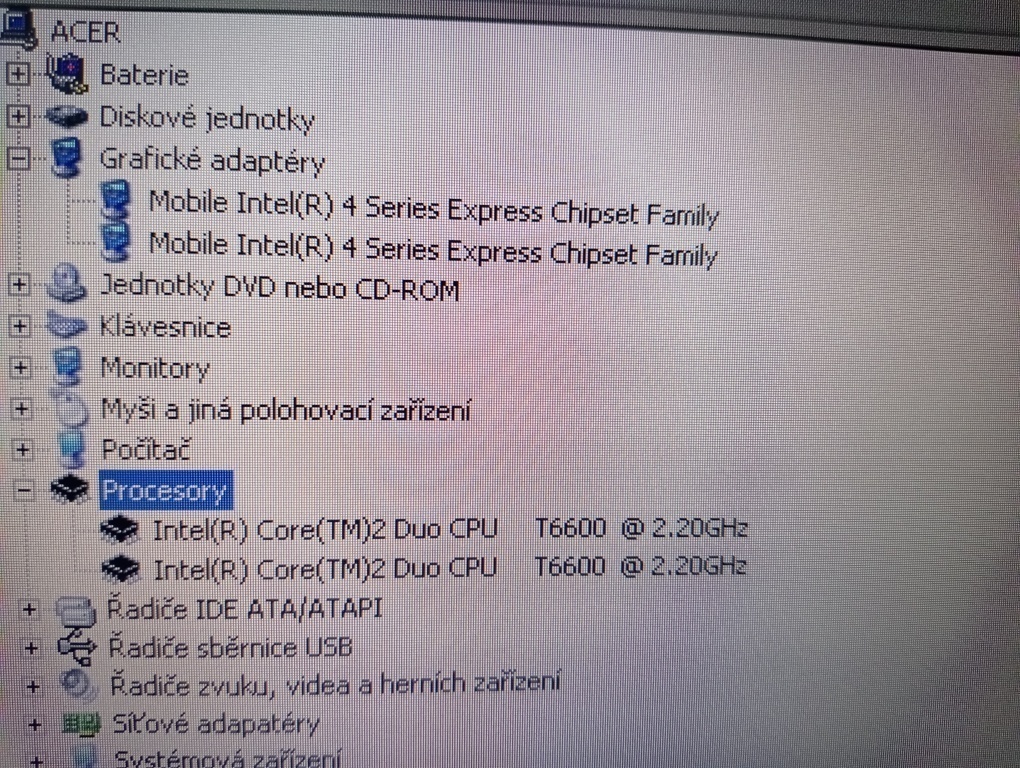 predám Acer extensa 5635 / 3gb ram / 250gb hdd /Windows xp - 8