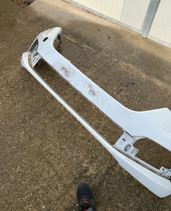 predni naraznik skoda scala bez pdc bily - 8