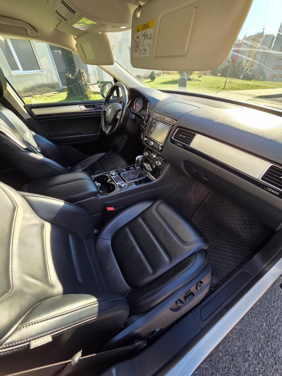 Volkswagen Touareg II 3.0 V6 TDI Terrain Tech BMT Premium 4X - 8