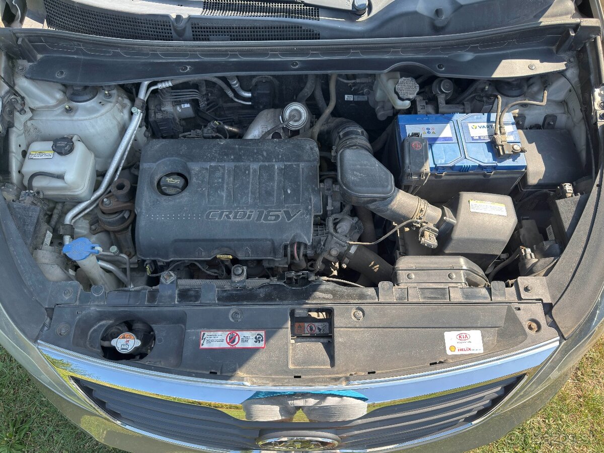 Kia Sportage 1.7 CRDi 2WD EX - 8