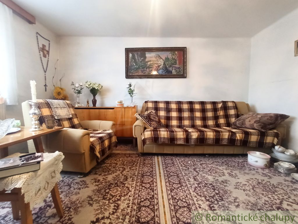 Rodinný dom na predaj v tichej lokalite pri Vranove n. T.- - 8