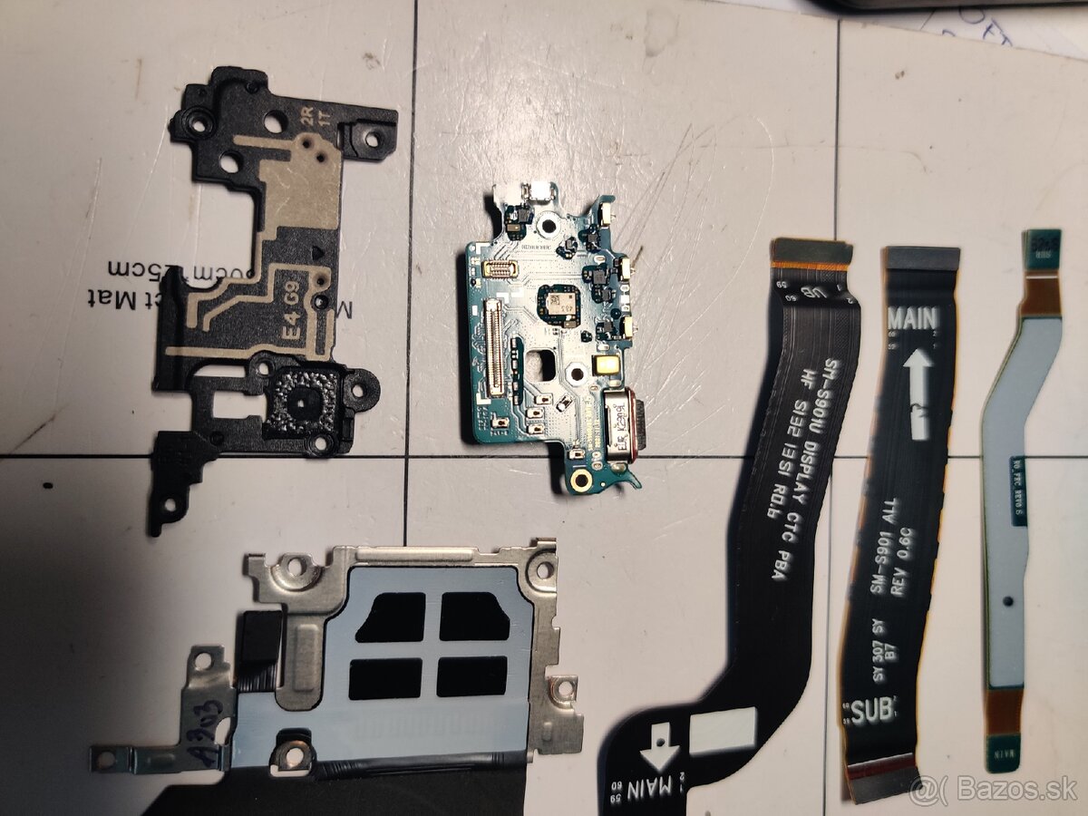 Samsung s22 náhradné diely - 8