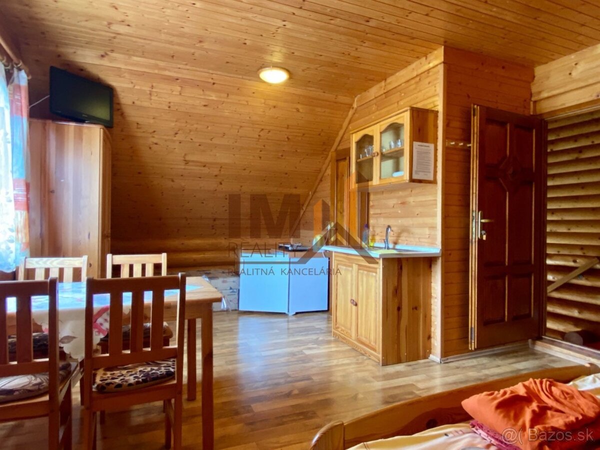 PREDAJ REKREAČNÉ ZARIADENIE SPOLU SO ZRUBOM V OBCI PODHÁJSKA - 8