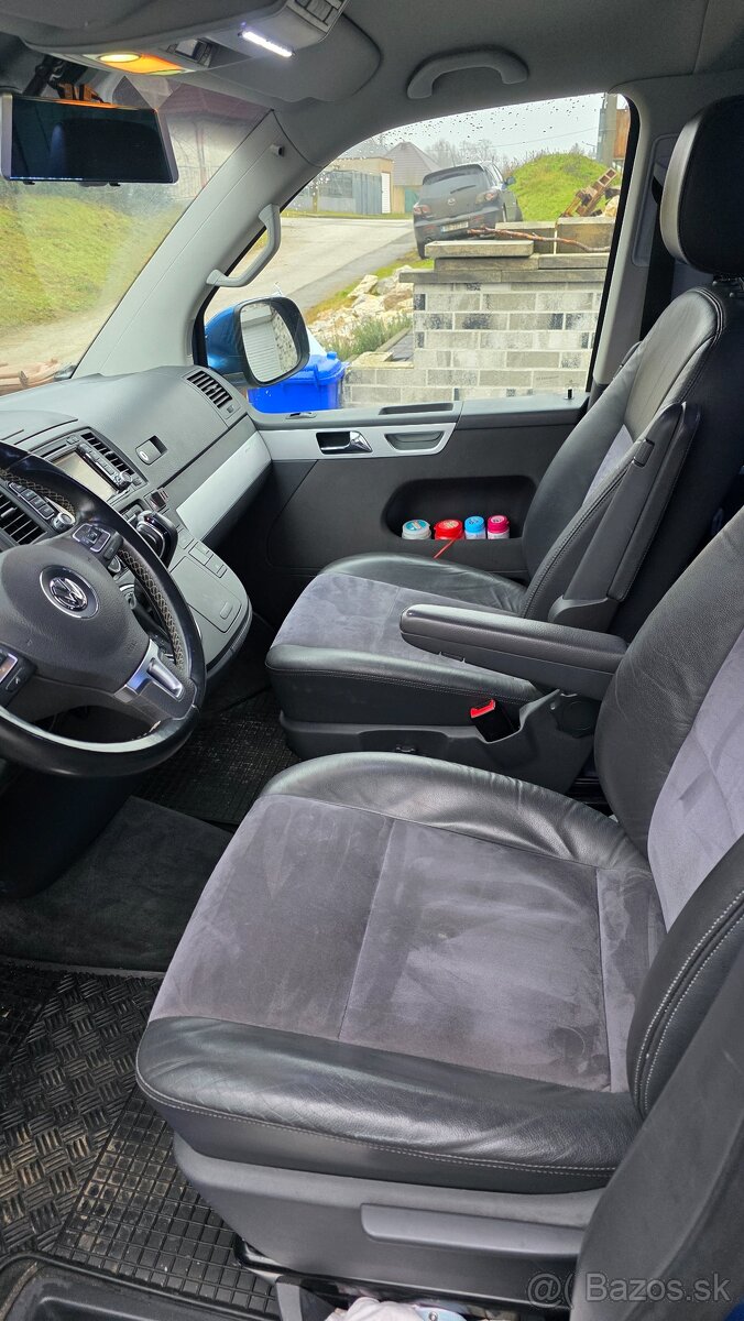 Predám VW Multivan t5.1 r.v. 2014 - 8