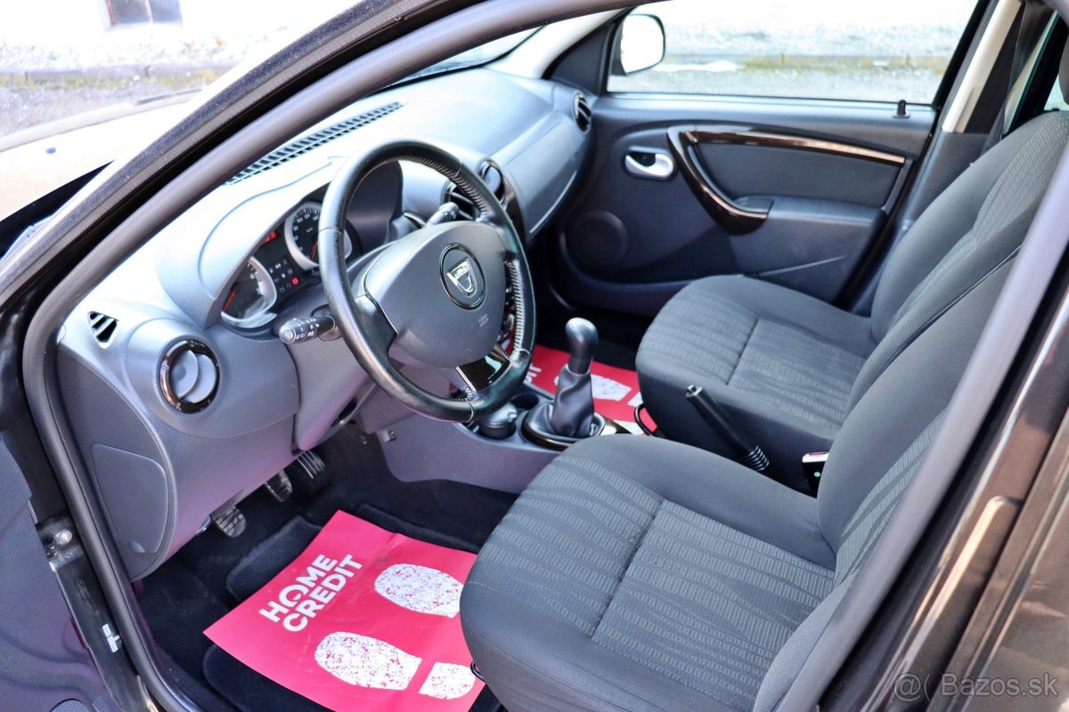 Dacia Duster 1.6 ie Laureate - 8