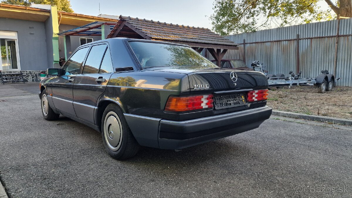 Mercedes Benz W 201 190 E - 8