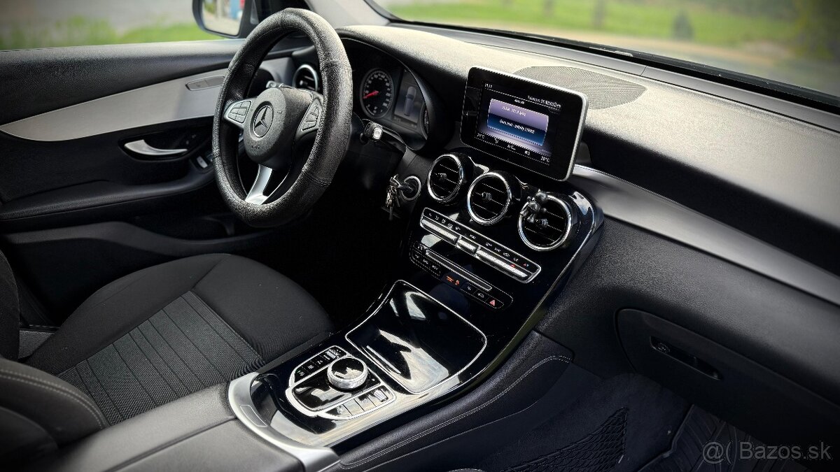 Mercedes GLC 250d 4MATIC A/T - 8