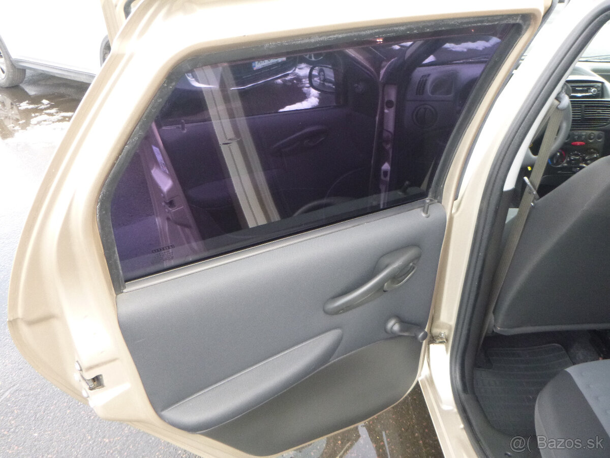 Fiat Punto 1,2i 2008 92675 km - 8