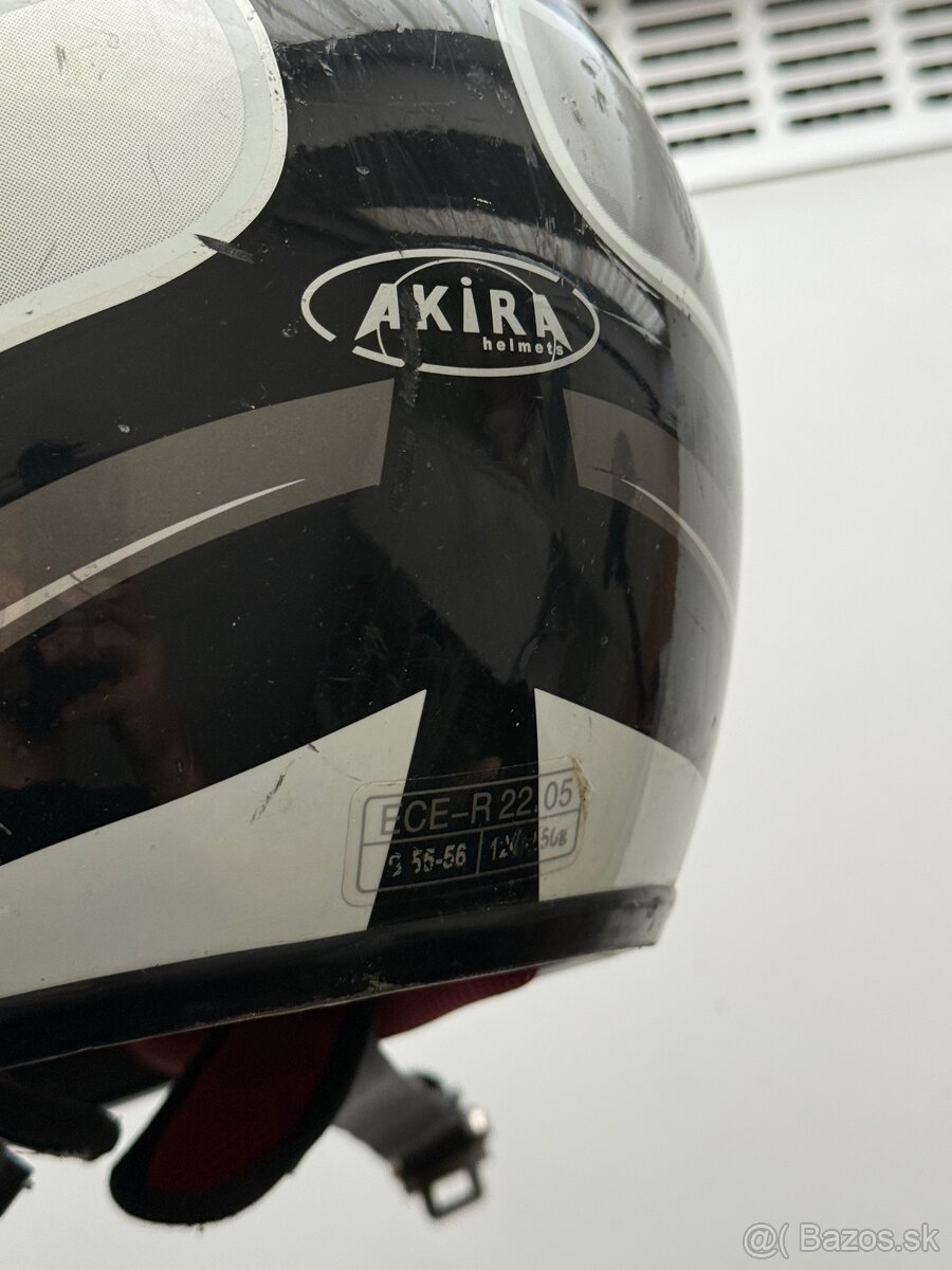 Prilba na motorku - 8