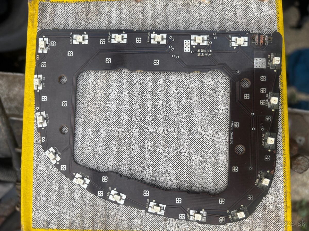 Predam zadné svetlo na Ford Mustang - 8