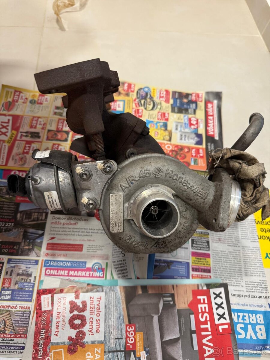 Audi Q3 2,0 TDI diely - 8