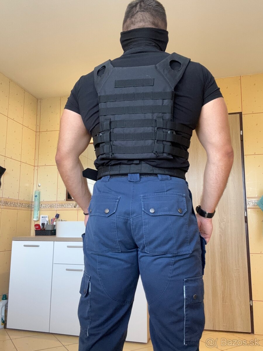 Taktická vesta - 8